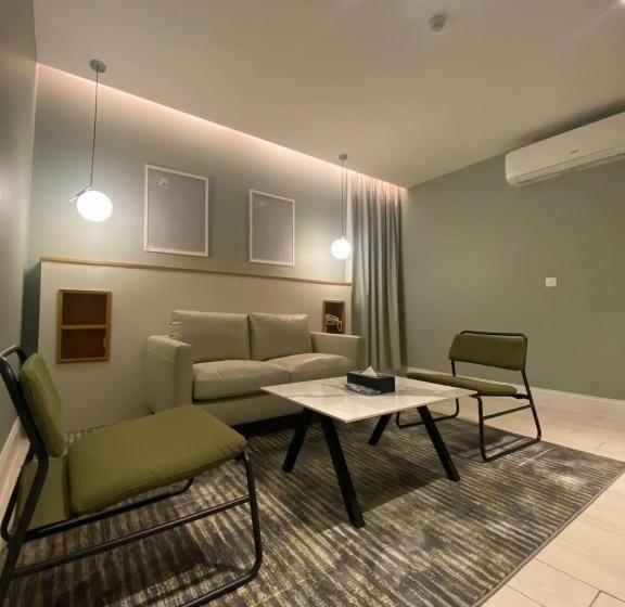 جناح عائلي, فندق مساكن الجود