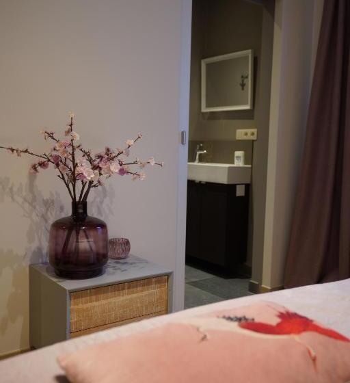 اتاق استاندارد, B&b Spa Citadelle