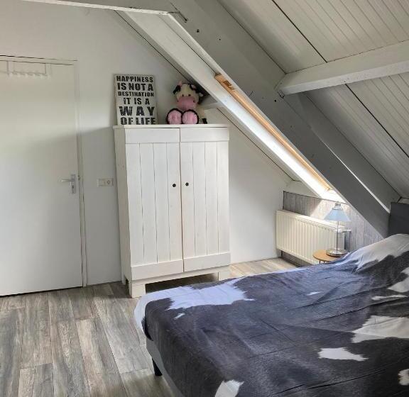 דירת חדר עם טרסה, Herberg Boerderij De Straat Hof