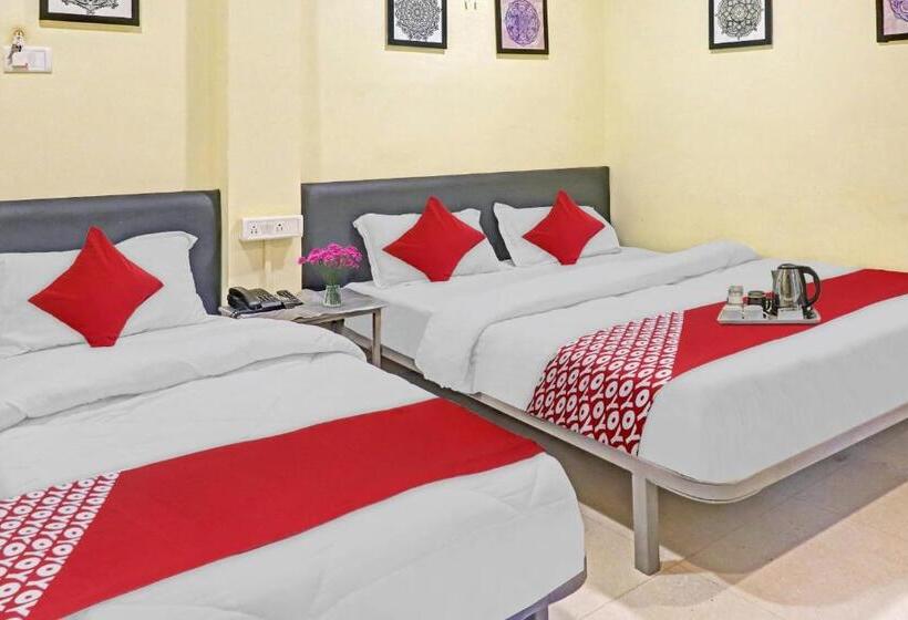 Standardrum, Flagship Hotel Breakers Stay