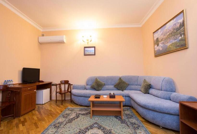 آپارتمان 2 خوابه, Cennet Bagi Guba