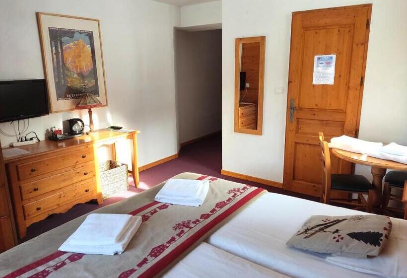 غرفة قياسية مزوَّدة بشُرفة, Epicéa Lodge Hôtel