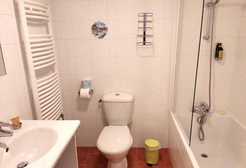 Четырехместный Номер Стандарт, Epicéa Lodge Hôtel