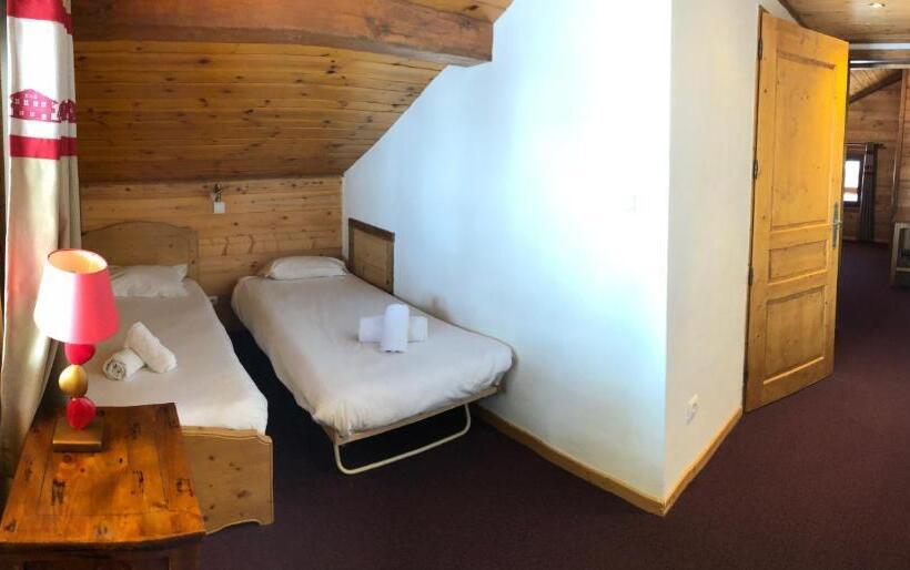 Четырехместный Номер Superior, Epicéa Lodge Hôtel