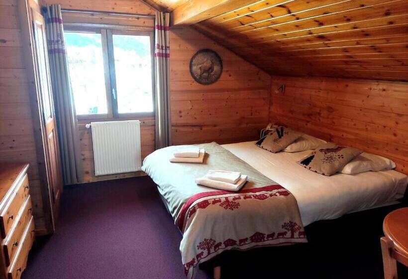 Номер Стандарт Трехместный, Epicéa Lodge Hôtel