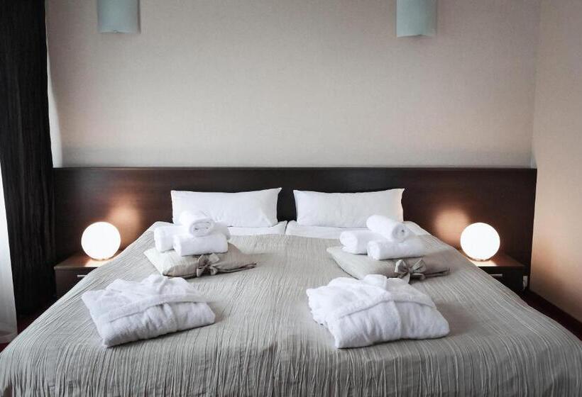 اتاق لوکس, Palma