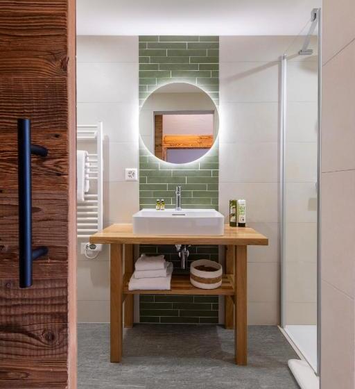 스탠다드 트리플 룸, Papill On Boutique