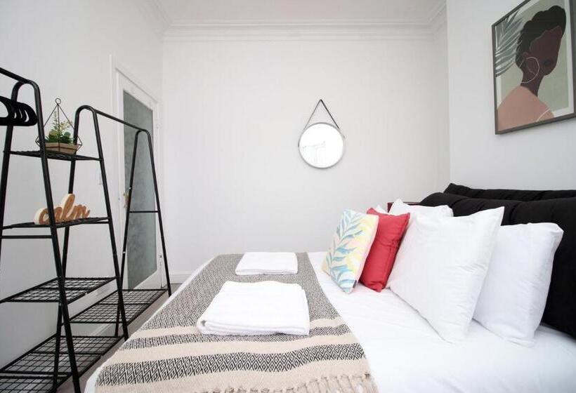 خانه 1 خوابه, Garden | Parking | 4br