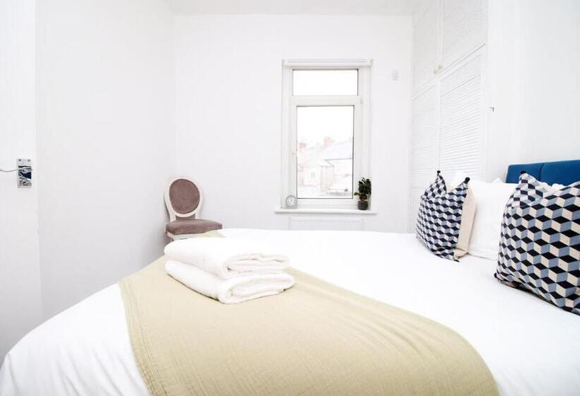 خانه 1 خوابه, Garden | Parking | 4br