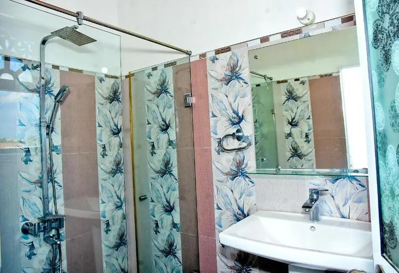 デラックスルーム, Silva S Residence