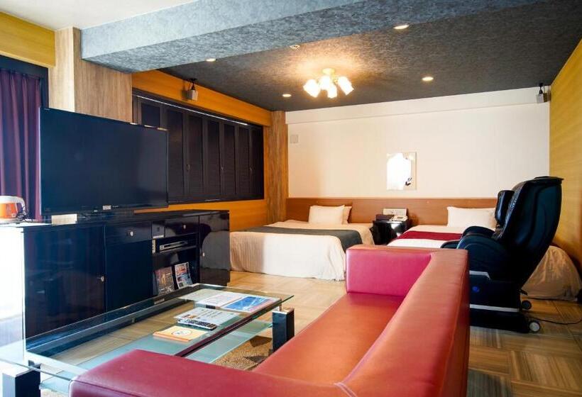 Президентский Люкс, ホテル ラヴィアン Hotel Lavien