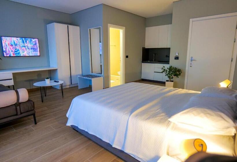海の見えるスタンダードスタジオ, Sky Way Skk Luxury Apartments