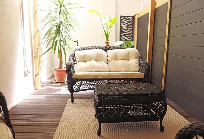 Chambre Standard avec Terrasse, Hostal Gràcia