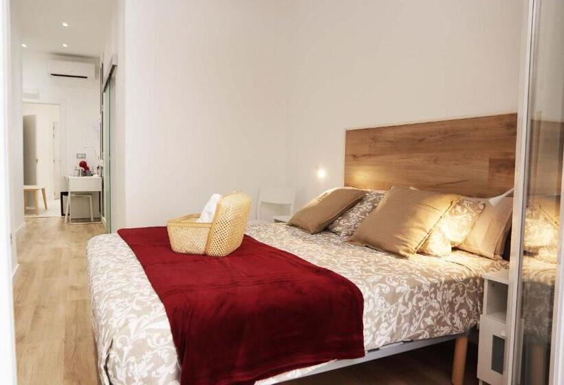 Chambre Standard avec Terrasse, Hostal Gràcia
