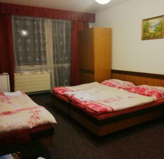 이코노미 트리플 룸, Abc Hotel Nitra