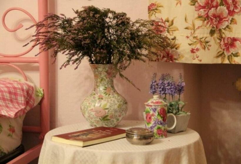 Quarto Estandar Banheiro Compartilhado, B&b Cascina Santa Gavi