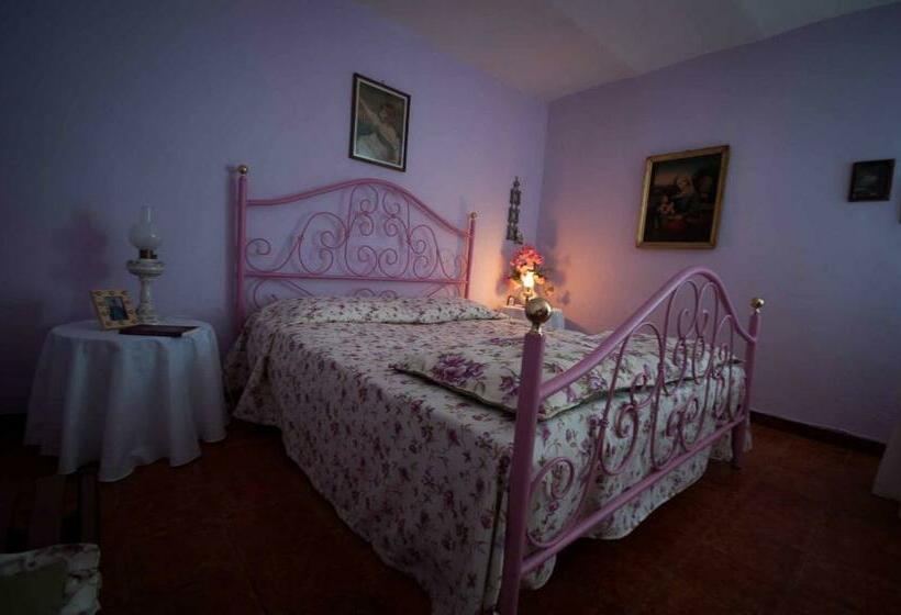 Quarto Estandar Banheiro Compartilhado, B&b Cascina Santa Gavi