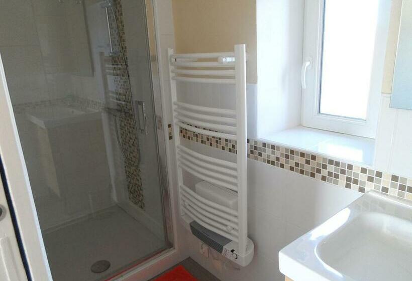 标准间, A L'oree Du Lin