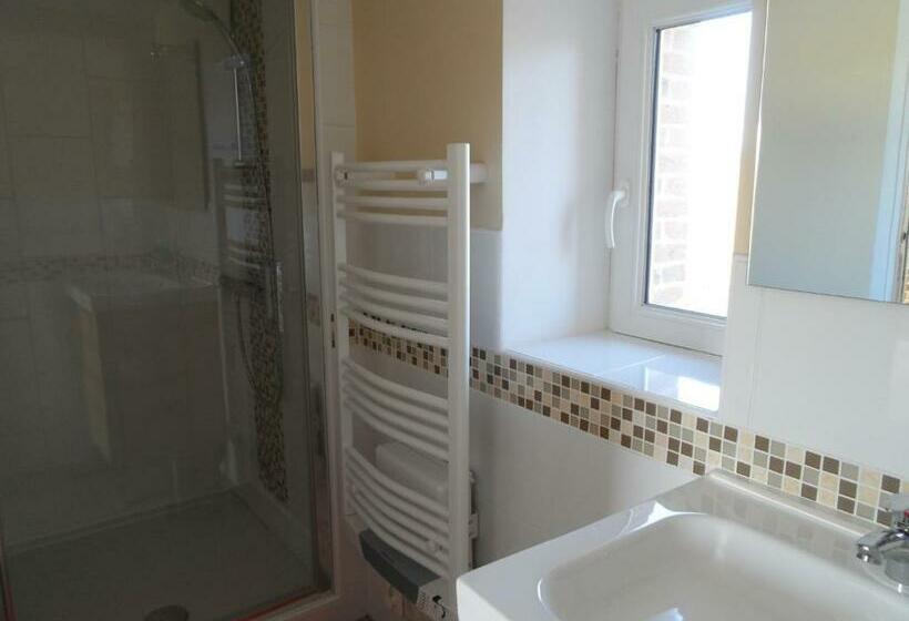 标准间, A L'oree Du Lin