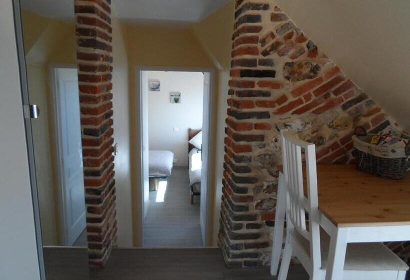 家庭间, A L'oree Du Lin