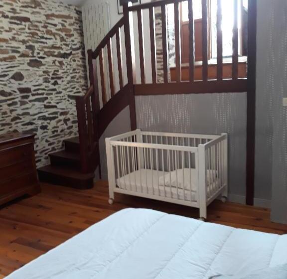 带景观的三人标准房间, Chambres D'hôtes Vue Panoramique Proche De Carcassonne