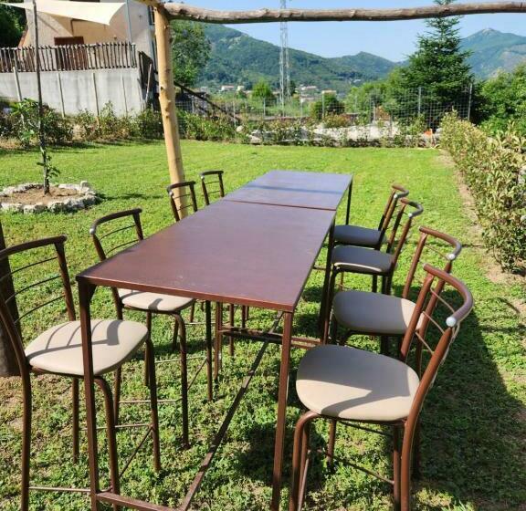 חדר לארבעה סטנדרטי עם מרפסת, Valle Degli Dei