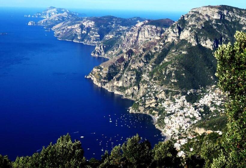 Quarto Quádruplo Estandar Vista Mar, Valle Degli Dei