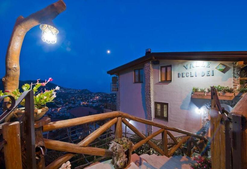 חדר סטנדרט לארבעה נוף לים, Valle Degli Dei