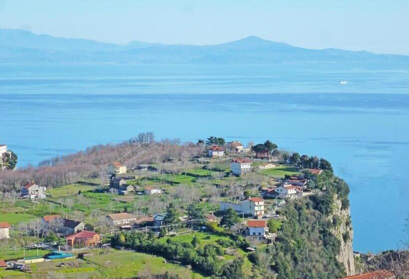 חדר סטנדרט לארבעה נוף לים, Valle Degli Dei