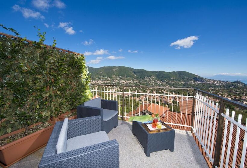 חדר קלאסי לארבעה, Valle Degli Dei