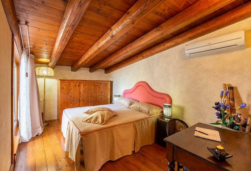 غرفة قياسية مزوَّدة بتراس, Villa Maria Affittacamere