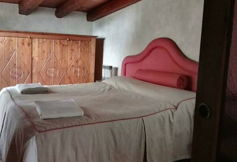 غرفة قياسية مزوَّدة بتراس, Villa Maria Affittacamere