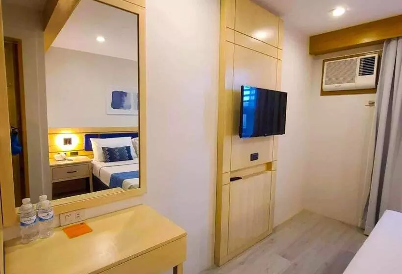اتاق لوکس با تخت بزرگ, Cebu Uncle Tom S Cabin Hotel Powered By Cocotel