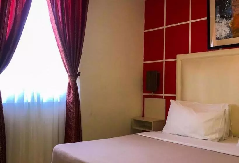 سوییت, Cebu Uncle Tom S Cabin Hotel Powered By Cocotel