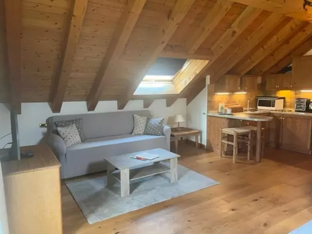 スタンダードスタジオ, Villa Bonomo Charme