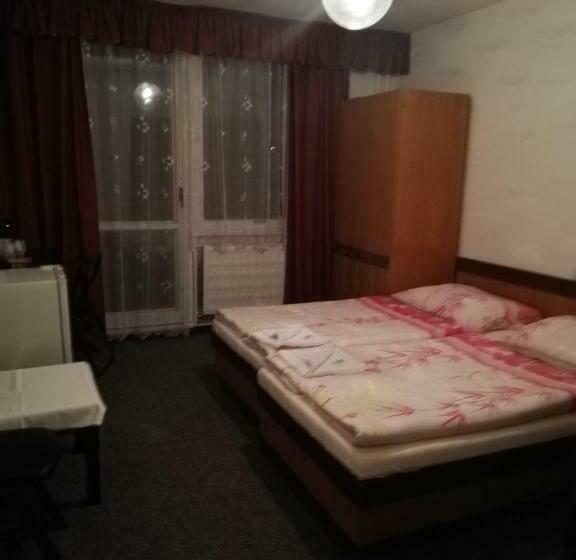 이코노미 룸, Abc Hotel Nitra