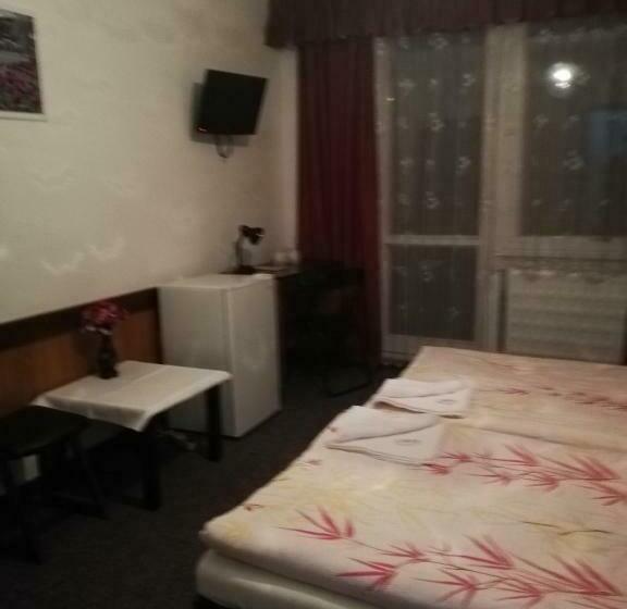 이코노미 룸, Abc Hotel Nitra