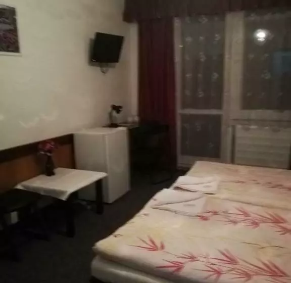 اتاق اکونومی, Abc Hotel Nitra