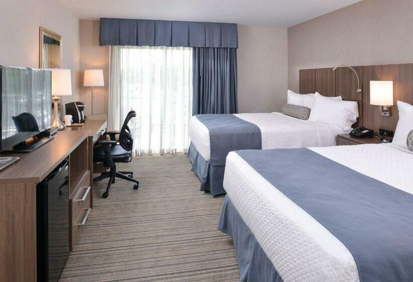 غرفة ديلوكس مزودة بشرفة, Anchored Inn At Hidden Harbor