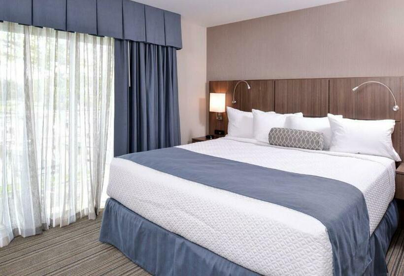 غرفة قياسية سرير كينج, Anchored Inn At Hidden Harbor