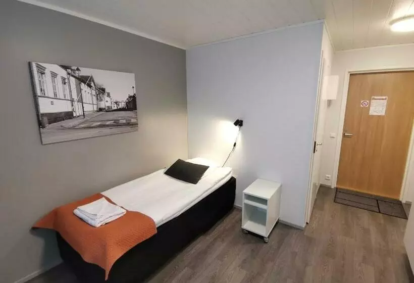 スタンダードシングルルーム, Forenom Aparthotel Raahe