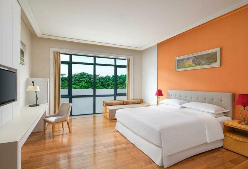 Номер Deluxe Кровать Кинг, Four Points By Sheraton Heyuan Resort