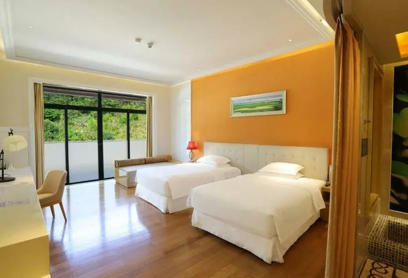 マウンテンビューデラックスルーム, Four Points By Sheraton Heyuan Resort