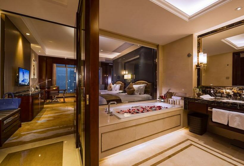 Номер Deluxe, Haili New Century Grand Hotel Haiyan