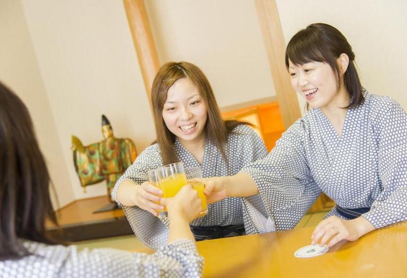 Номер Superior, Hiroshima Sunplaza