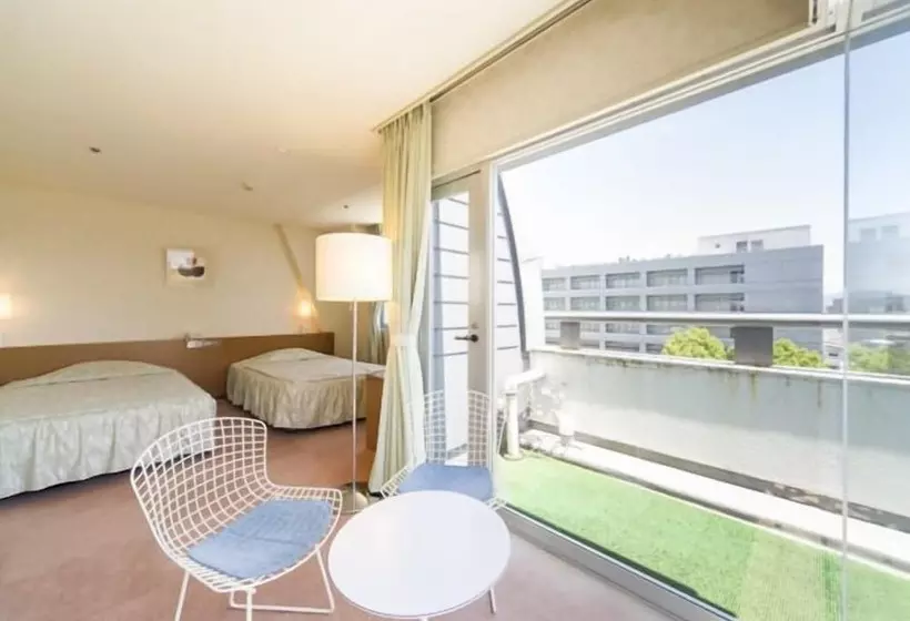 バルコニー付スイート, Hiroshima Sunplaza