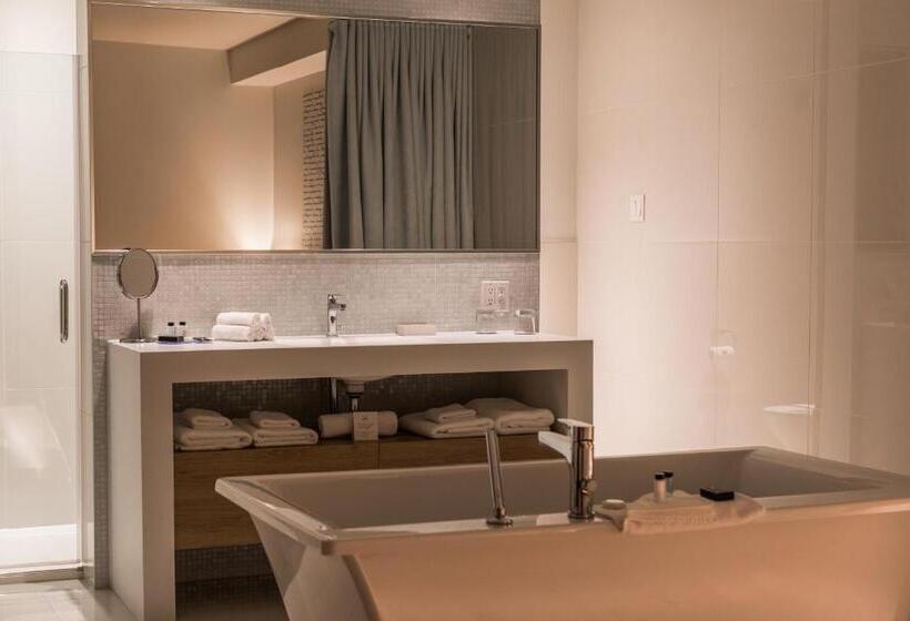 이그제큐티브 스위트 킹침대, Du Domaine, Centre De Villegiature Et De Congres