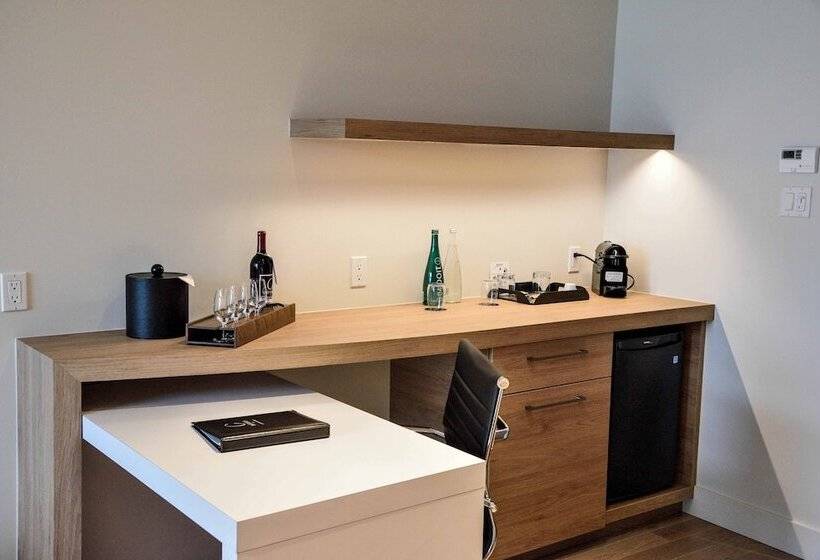 장애인용 주니어 스위트, Du Domaine, Centre De Villegiature Et De Congres