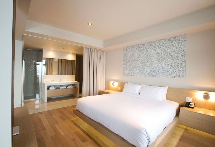 장애인용 주니어 스위트, Du Domaine, Centre De Villegiature Et De Congres