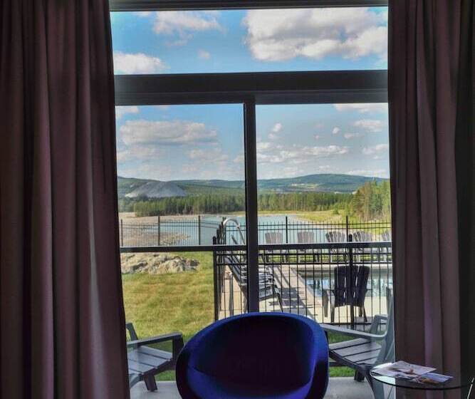 장애인용 주니어 스위트, Du Domaine, Centre De Villegiature Et De Congres